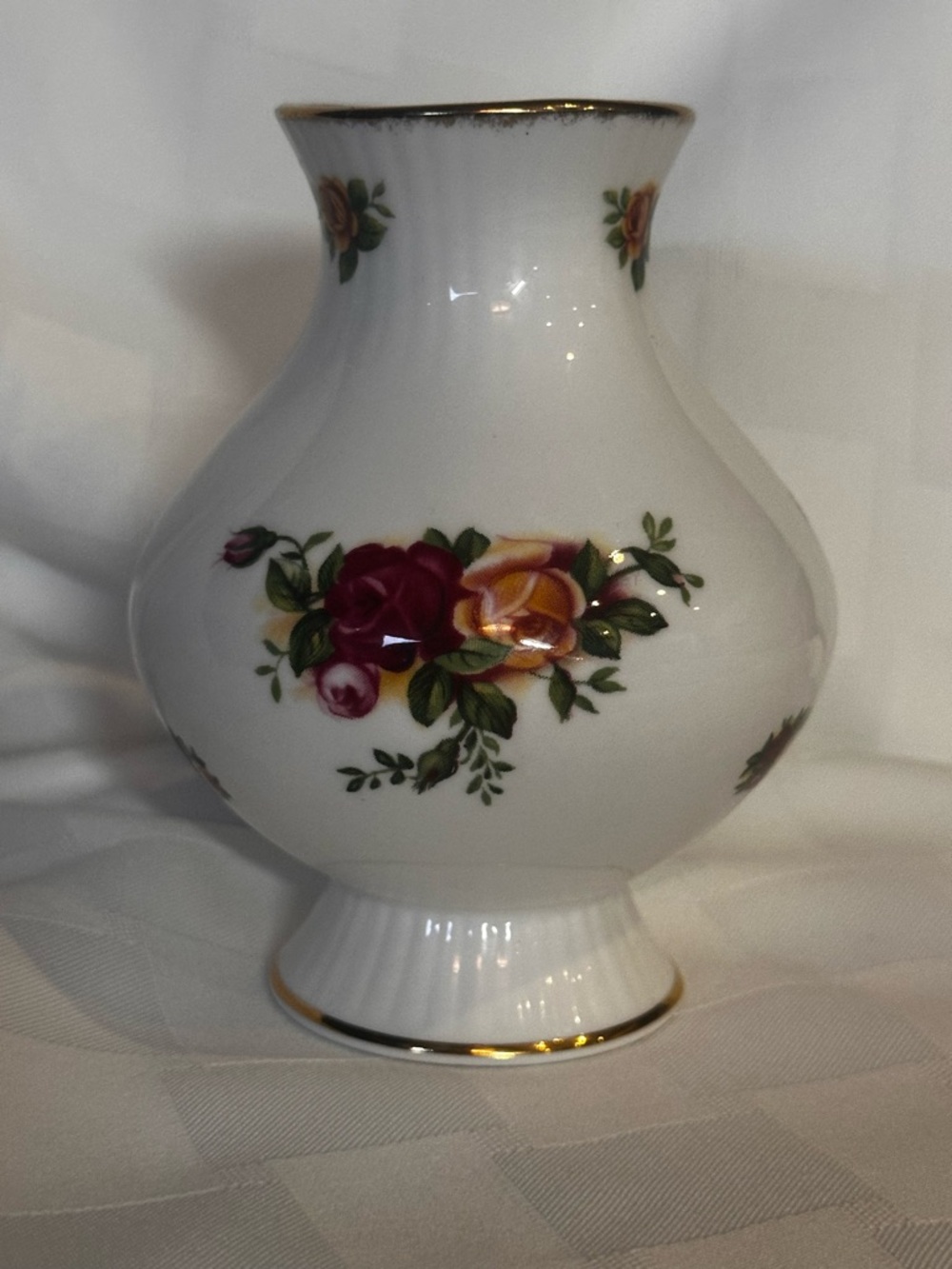 “Old Country Roses” Vase